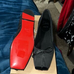 BRAND NEW Red bottom flats